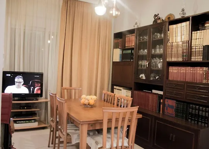 Nelly\'S House
